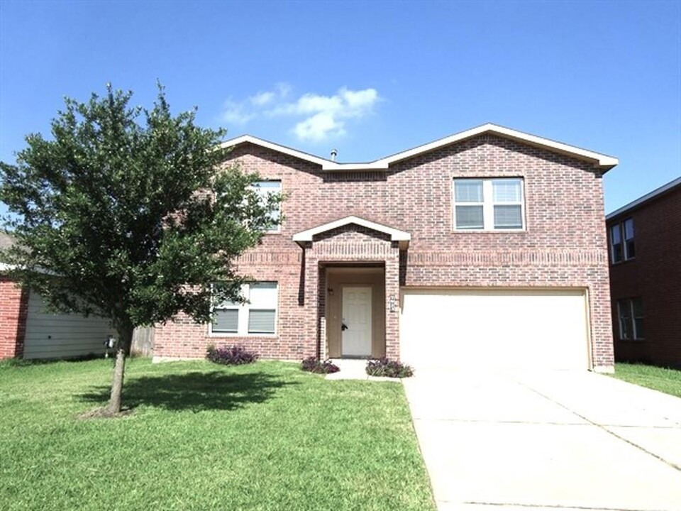 7923 Ashland Springs Ln in Cypress, TX - Building Photo