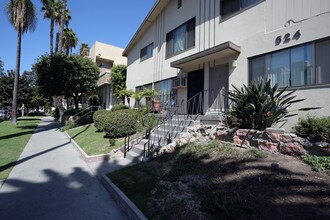 524 S Harvard Blvd in Los Angeles, CA - Building Photo - Building Photo