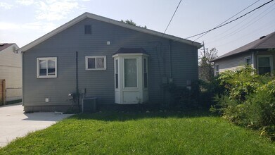 1581 Garfield St in Ferndale, MI - Building Photo - Building Photo