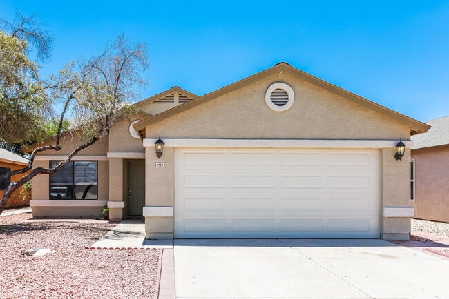 property at 8515 W Elm St