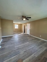 407 Dogwood Trail in Piney Flats, TN - Building Photo - Building Photo