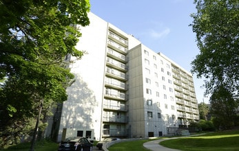 Ransom Tower Apartments in Grand Rapids, MI - Building Photo - Building Photo