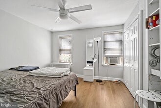 2141 Montrose St in Philadelphia, PA - Building Photo - Building Photo