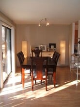2980 Northampton Dr in Rolling Meadows, IL - Building Photo - Building Photo