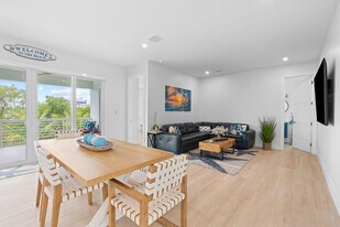 83 Pescayo Ave in Marathon, FL - Building Photo