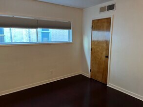 1040 Cherokee Rd in Louisville, KY - Building Photo - Building Photo
