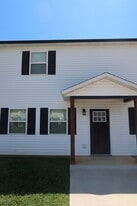 2700 Burke Ave in West Plains, MO - Building Photo