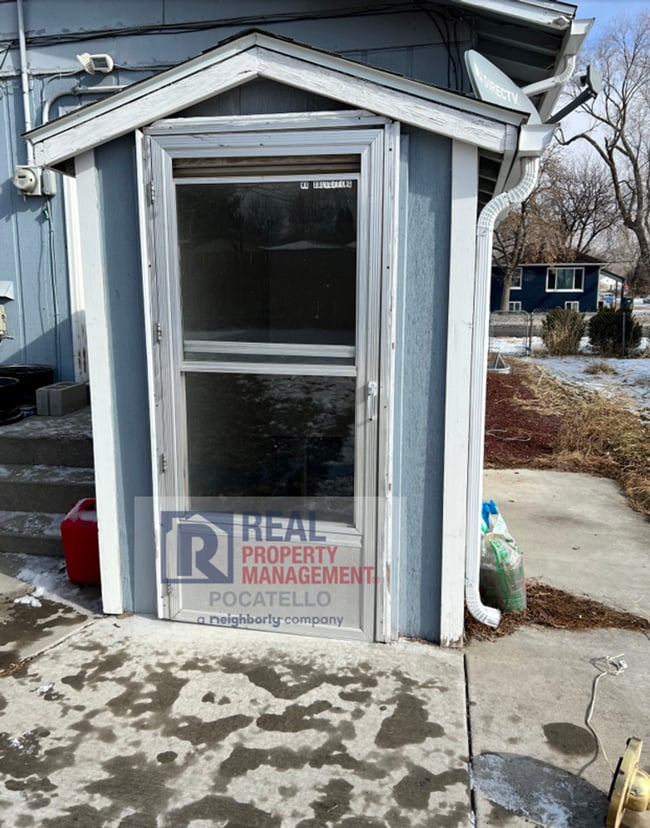 611 N 11th Ave in Pocatello, ID - Building Photo - Building Photo