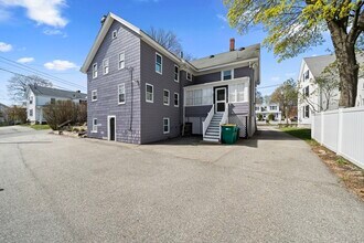 99 Montvale Ave in Woburn, MA - Building Photo - Building Photo