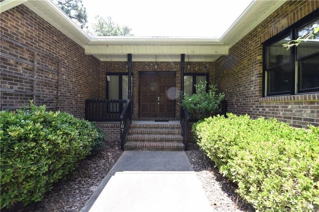 187 Lakewind Ct in Sanford, NC - Building Photo - Building Photo