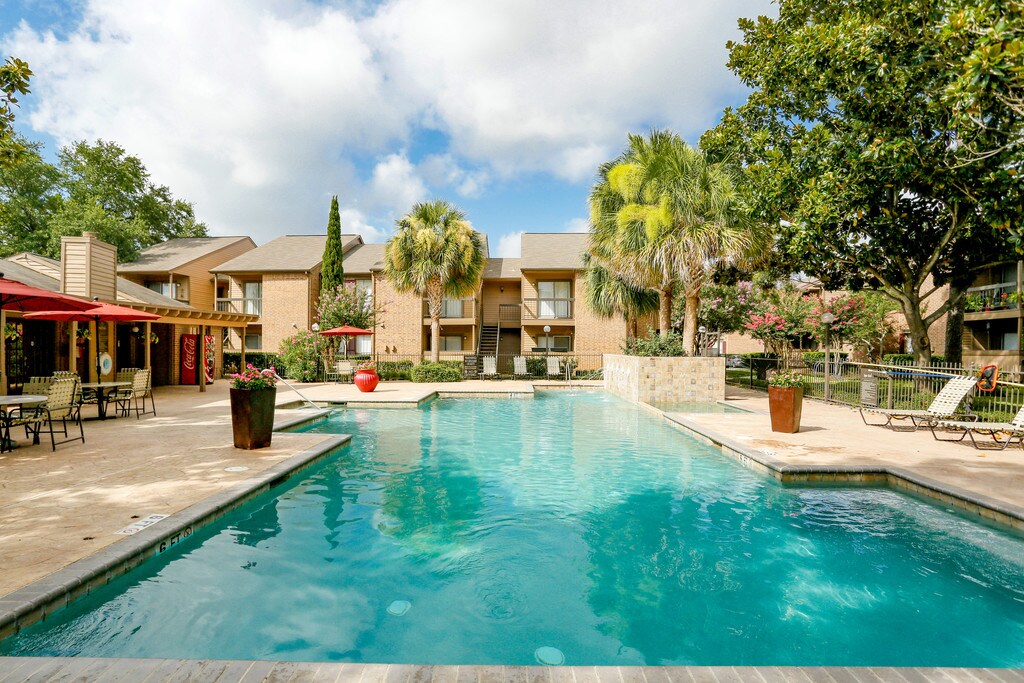 Westborough Crossing Katy, TX Apartments