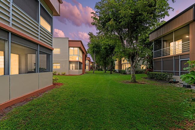 407 Piedmont I in Delray Beach, FL - Building Photo - Building Photo