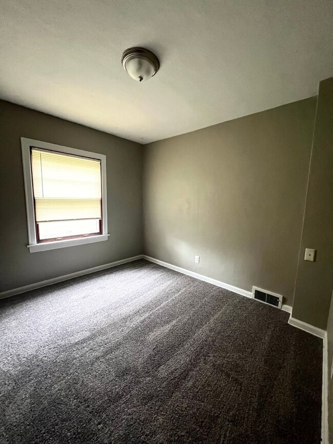 property at 1704 Farnam St