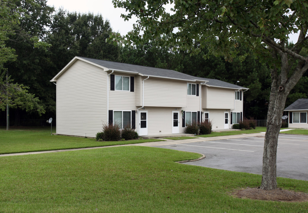 Wellonton Apartments in Chadbourn, NC - Foto de edificio