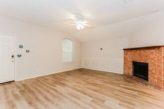 526 Berryhill Dr in Mansfield, TX - Building Photo - Building Photo