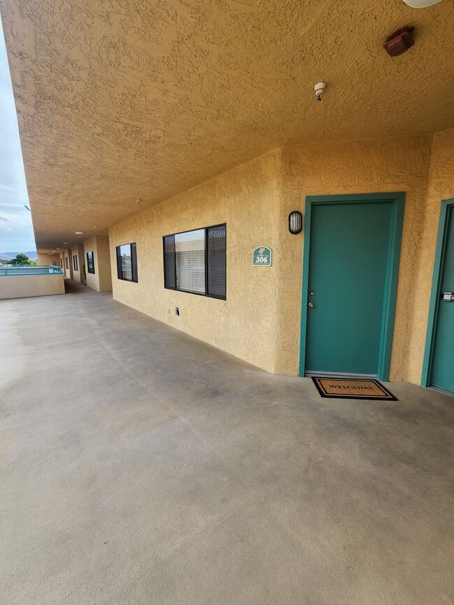 200 S 13th St in Grover Beach, CA - Foto de edificio - Building Photo