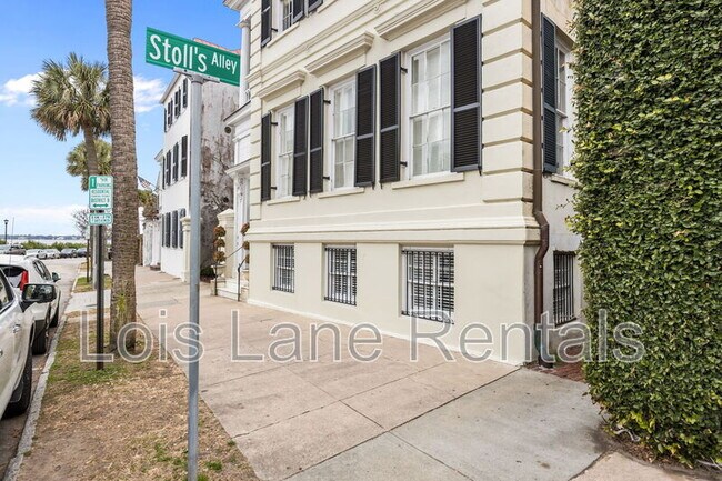 45 E Bay St in Charleston, SC - Building Photo - Building Photo
