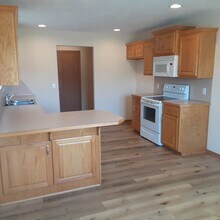 4475 W Nicholas St in Springfield, MO - Building Photo - Building Photo