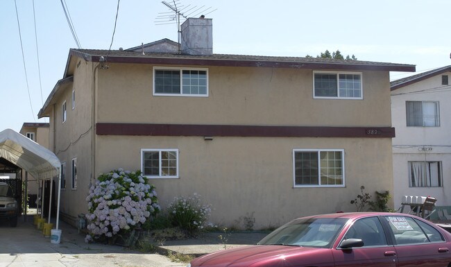 3820 Brookdale Ave in Oakland, CA - Building Photo - Building Photo