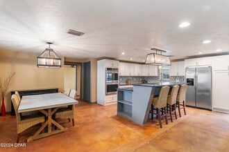 4003 Hurt St in Panama City Beach, FL - Building Photo - Building Photo