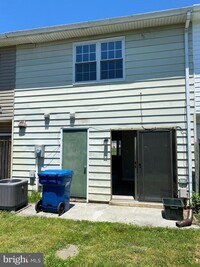 211 E Fairfax St in Berryville, VA - Building Photo - Building Photo