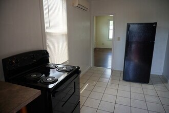 3031 Hamilton Ave, Unit 2W in Baltimore, MD - Building Photo - Building Photo