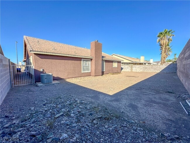 362 Dooley Dr in Henderson, NV - Building Photo - Building Photo