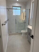 18812 Pendergast Ave in Cupertino, CA - Foto de edificio - Building Photo