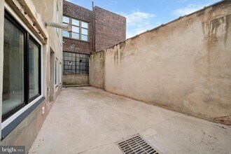808 N 3rd St in Philadelphia, PA - Building Photo - Building Photo