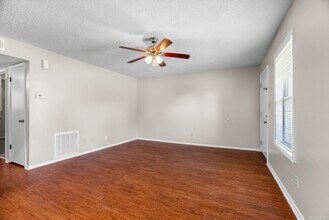 151 Summerwood Dr in Benton, AR - Building Photo - Building Photo