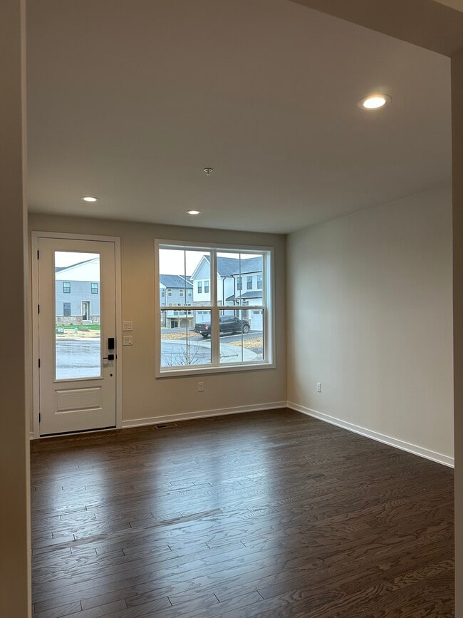 182 Mahogany Ln in King of Prussia, PA - Building Photo - Building Photo