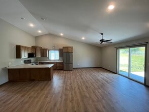632 Veronica Ct, Unit 632 in Chippewa Falls, WI - Building Photo - Building Photo