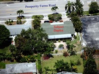 800 Prosperity Farms Rd in North Palm Beach, FL - Foto de edificio - Building Photo