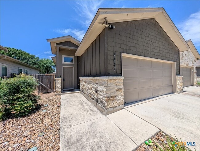 property at 2237 Avery Village