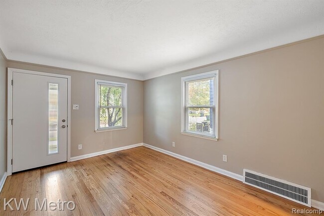 531 Albany St in Ferndale, MI - Building Photo - Building Photo