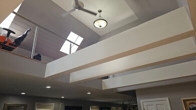 133 Cedar St, Unit 2 in Boston, MA - Building Photo - Building Photo