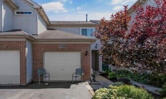 3359 Blue Ridge Dr in Carpentersville, IL - Building Photo