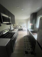 483 Rinconada Ct in Benicia, CA - Foto de edificio - Building Photo