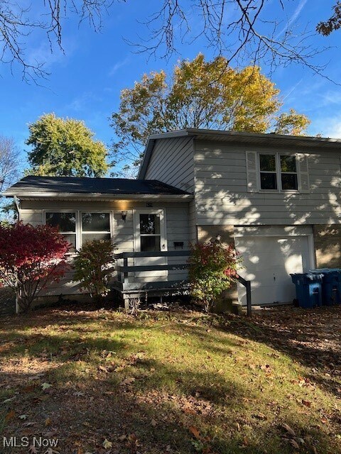 829 Randall Dr in Kent, OH - Building Photo