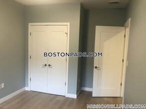 35 S Huntington Ave in Boston, MA - Building Photo - Building Photo