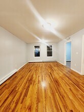 204 Union St, Unit 14 in Jersey City, NJ - Building Photo - Building Photo