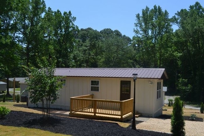 4945 Cedar St in Acworth, GA - Building Photo - Building Photo