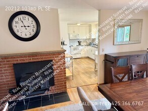 20212 103rd Pl SE in Kent, WA - Building Photo - Building Photo