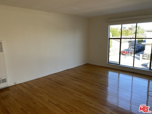 1255 N Mansfield Ave-Unit -5 in Los Angeles, CA - Building Photo - Building Photo