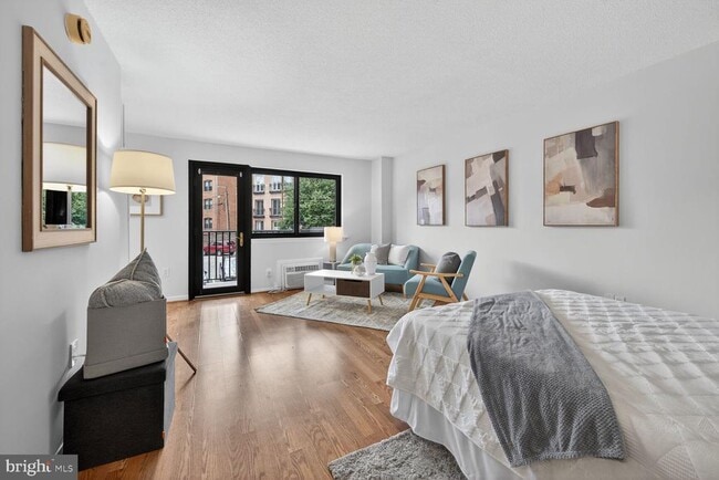 1816 New Hampshire Ave NW in Washington, DC - Building Photo - Building Photo