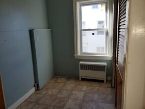 137 Carleton St, Unit 2 in Providence, RI - Building Photo - Building Photo