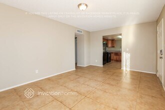 3844 W Acapulco Ln in Phoenix, AZ - Building Photo - Building Photo