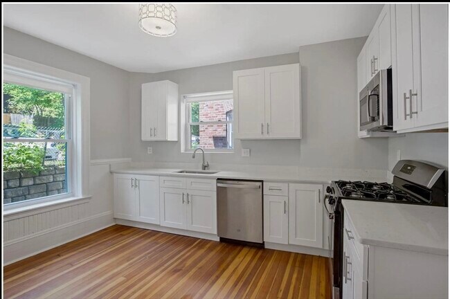116 Winthrop Rd in Brookline, MA - Building Photo - Building Photo