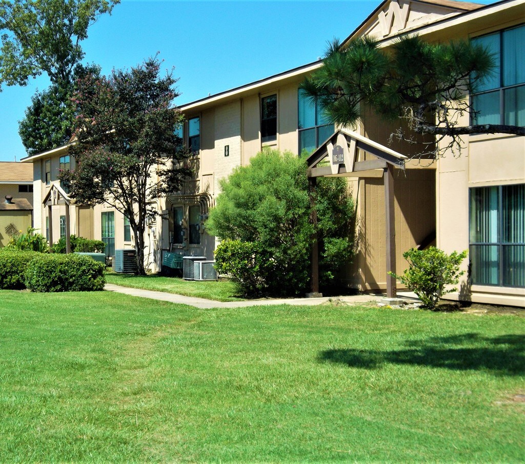 Westbrook Villa West Monroe, LA Apartments