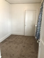 318 N Mandan St, Unit 2